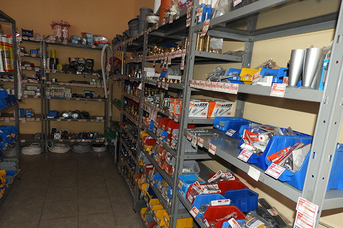 Stojadinović prodajni centar — fotografija 15